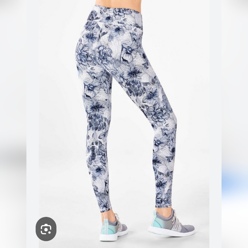 Fabletics Blue and White Midrise Powerhold Leggings